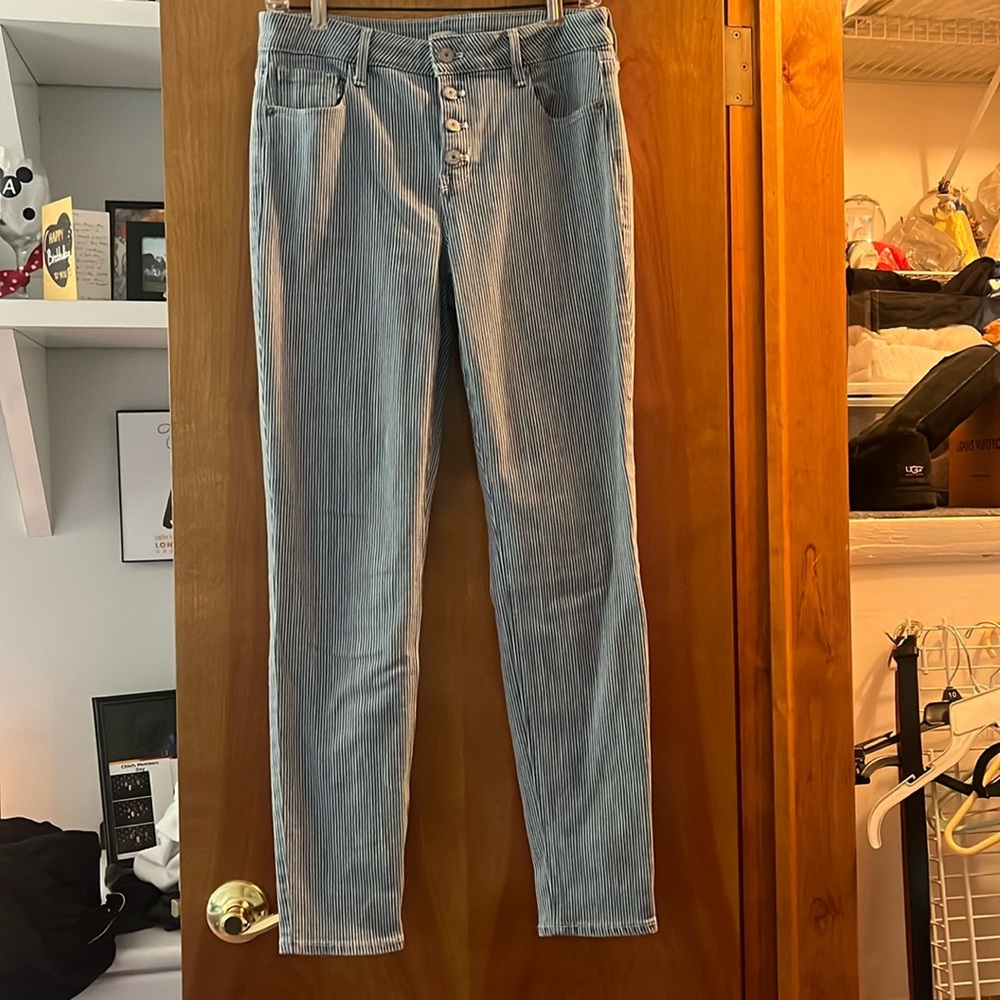 Sear Sucker style staight leg high rise jeans